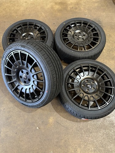 Brand new set alloy - new, 18”