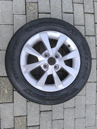 Deestone tyre and alloy - deestone,