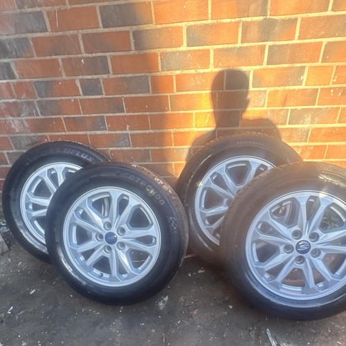 Ford load rated transit - ford,