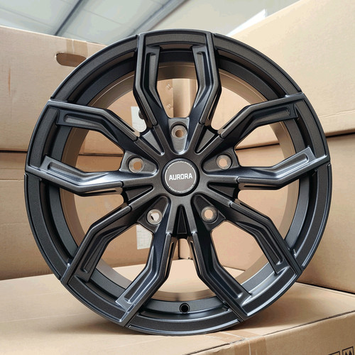 Van gunmetal ford - 4,