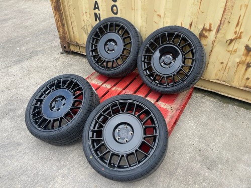 Brand new set 19 - of, 19”